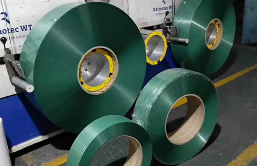 La resistencia a la rotura del fleje es de hasta 1,500 kgf para cubrir las necesidades comunes de embalaje industrial.